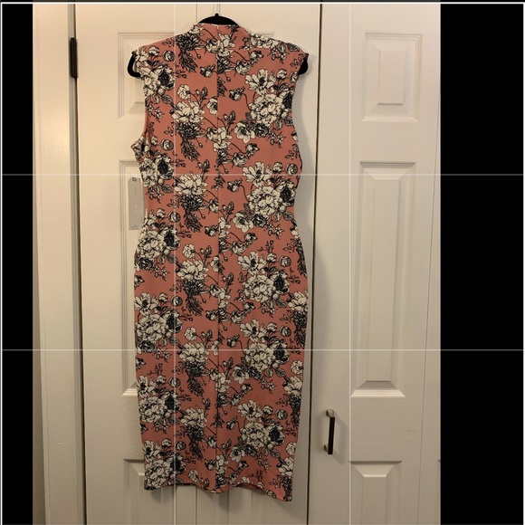 Pattern dress - Picture 5 of 5